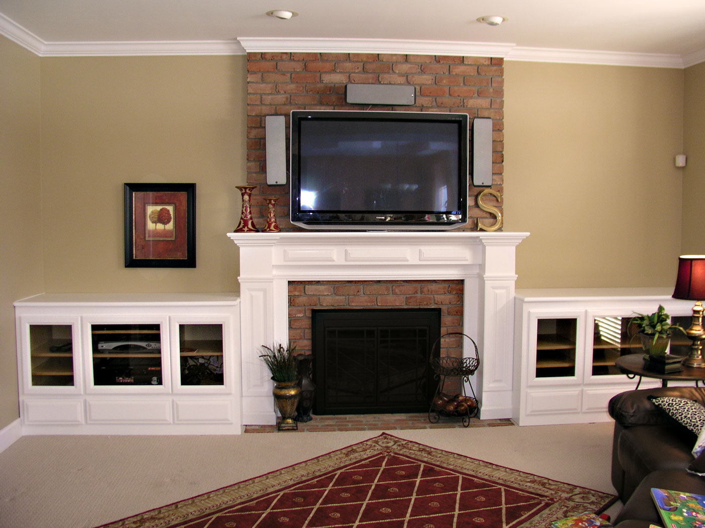 Custom Fireplace mantels Near Me