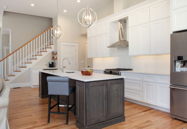 Custom Kitchen Cabinets White - Craftworks Custom Cabinetry